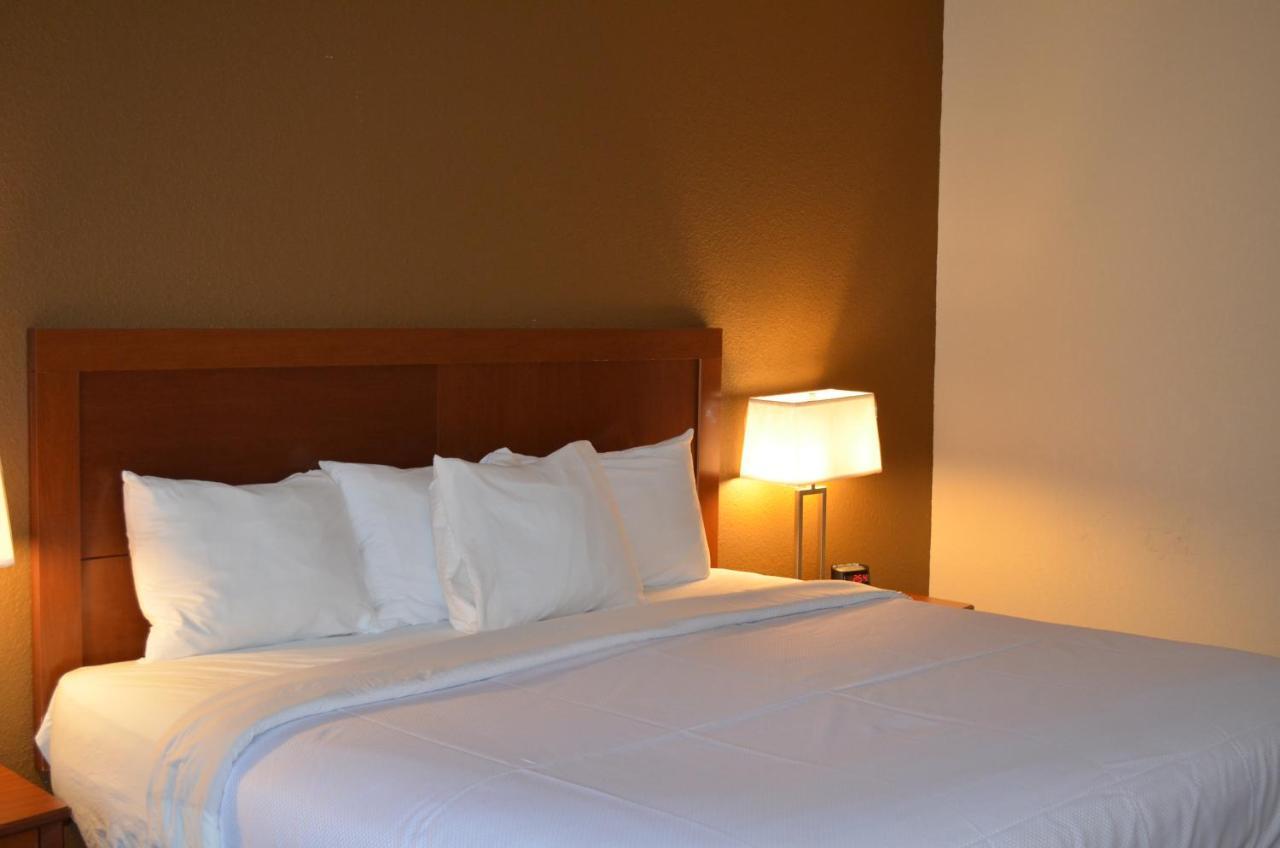 بايكسفيل Brookshire Inn المظهر الخارجي الصورة